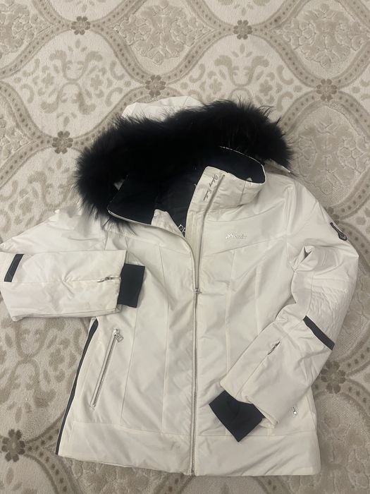 Продам горнолыжный пуховик
