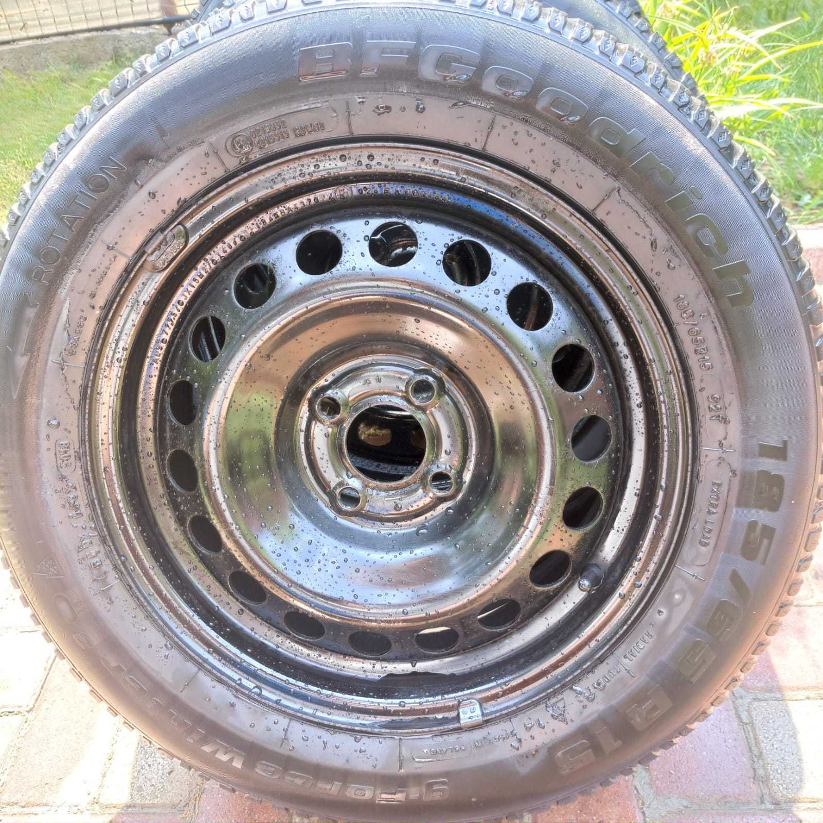 Vand set 4x roti jenti tabla si anvelope iarna BF Goodrich 185/65 R15