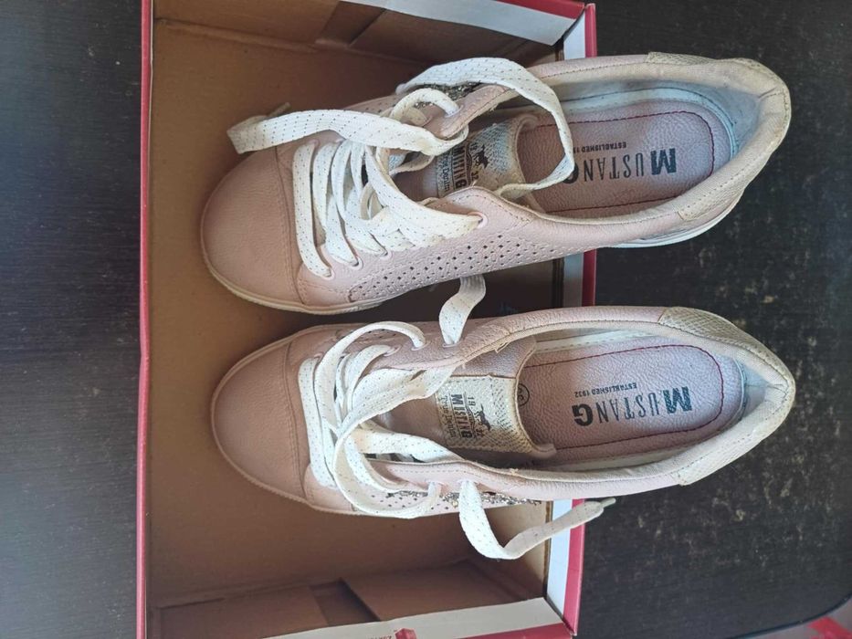 Pantofi sport masura 35