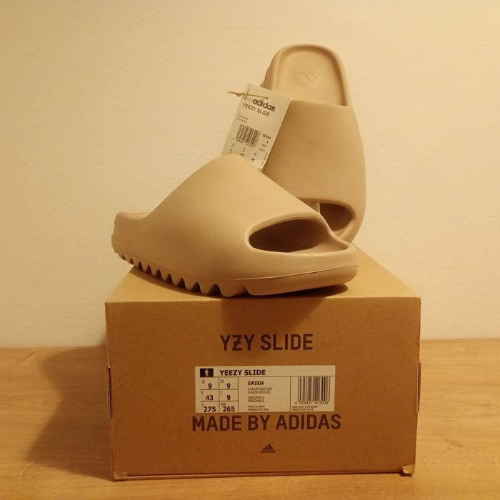 Yeezy Slide Pure 43