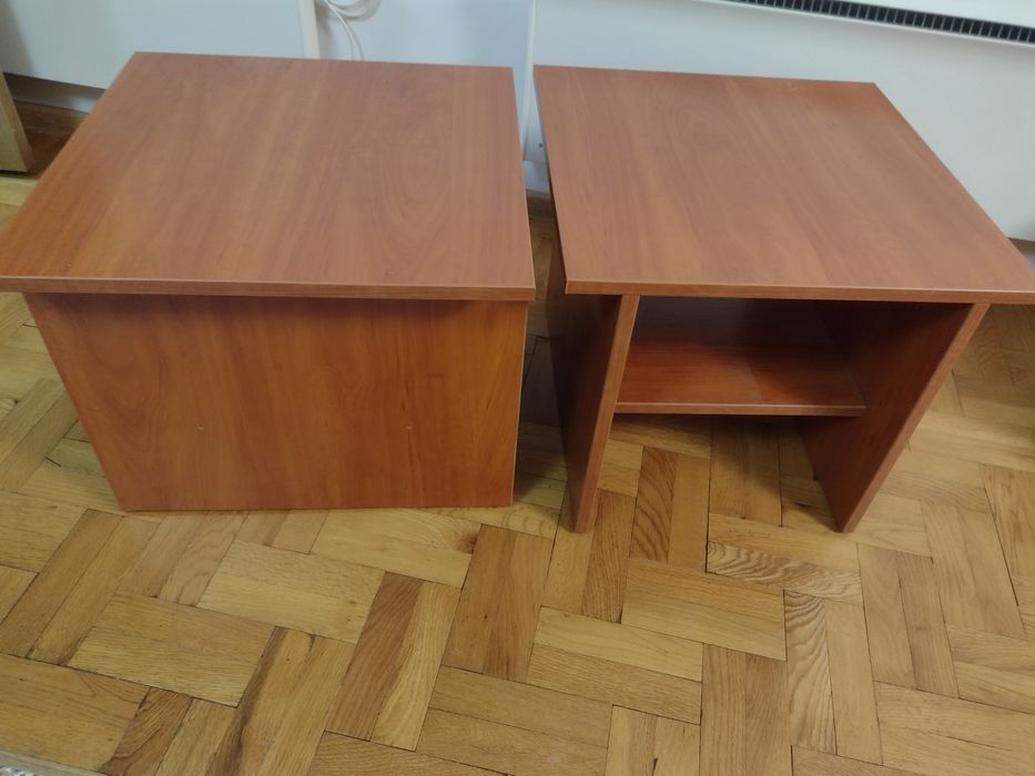 Малки холни/помощни масички - 2 бр., ПДЧ