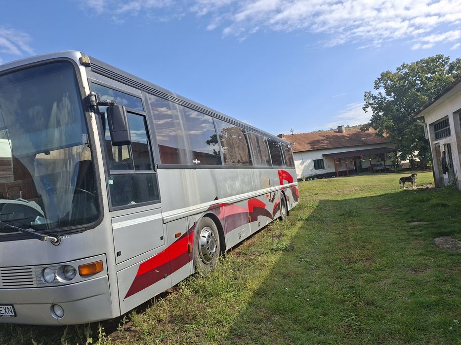 Autocar 60 locuri