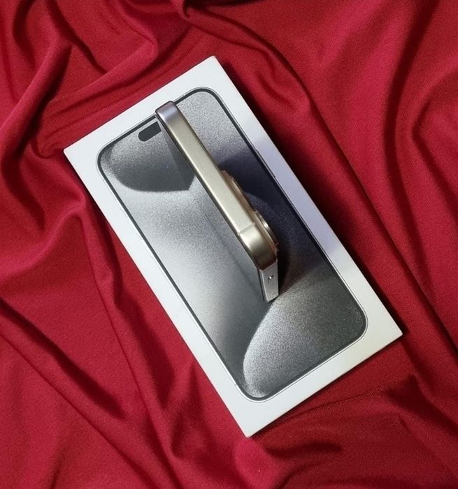 iPhone 15 Pro full box impecabil garanție