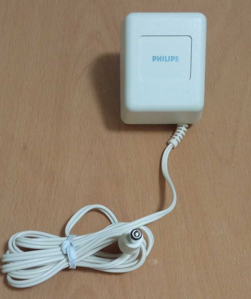 Alimentator PHILIPS 12V  400mA pt. Aparate de ingrijire personala