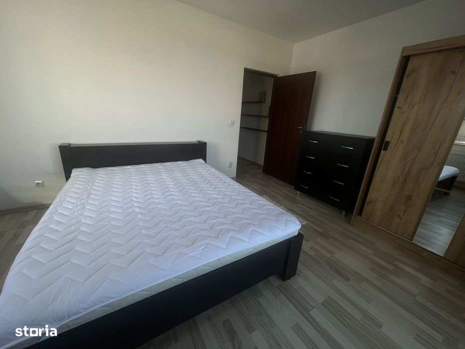 Ap 3 camere etaj 3 lift bloc nou