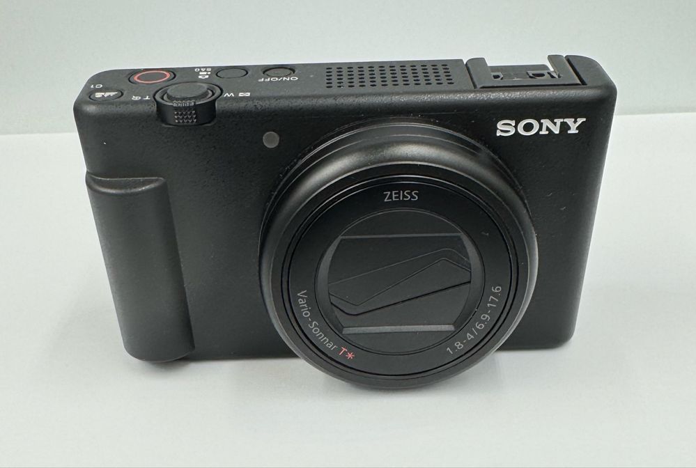 Camera Sony pt vlogging ZV-1 II 4K Obiectiv 18-50mm