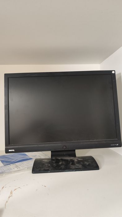 Монитор в хорошем состоянии