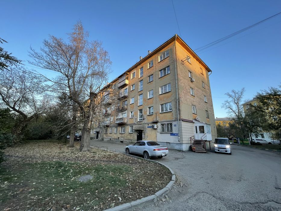 ПРОДАЕТСЯ полуторка на Протозанова