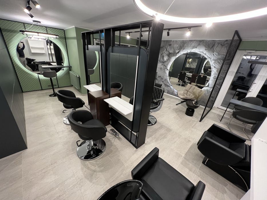 Post lucru coafura hairstylist Post coafor coafeza coresi salon scaun