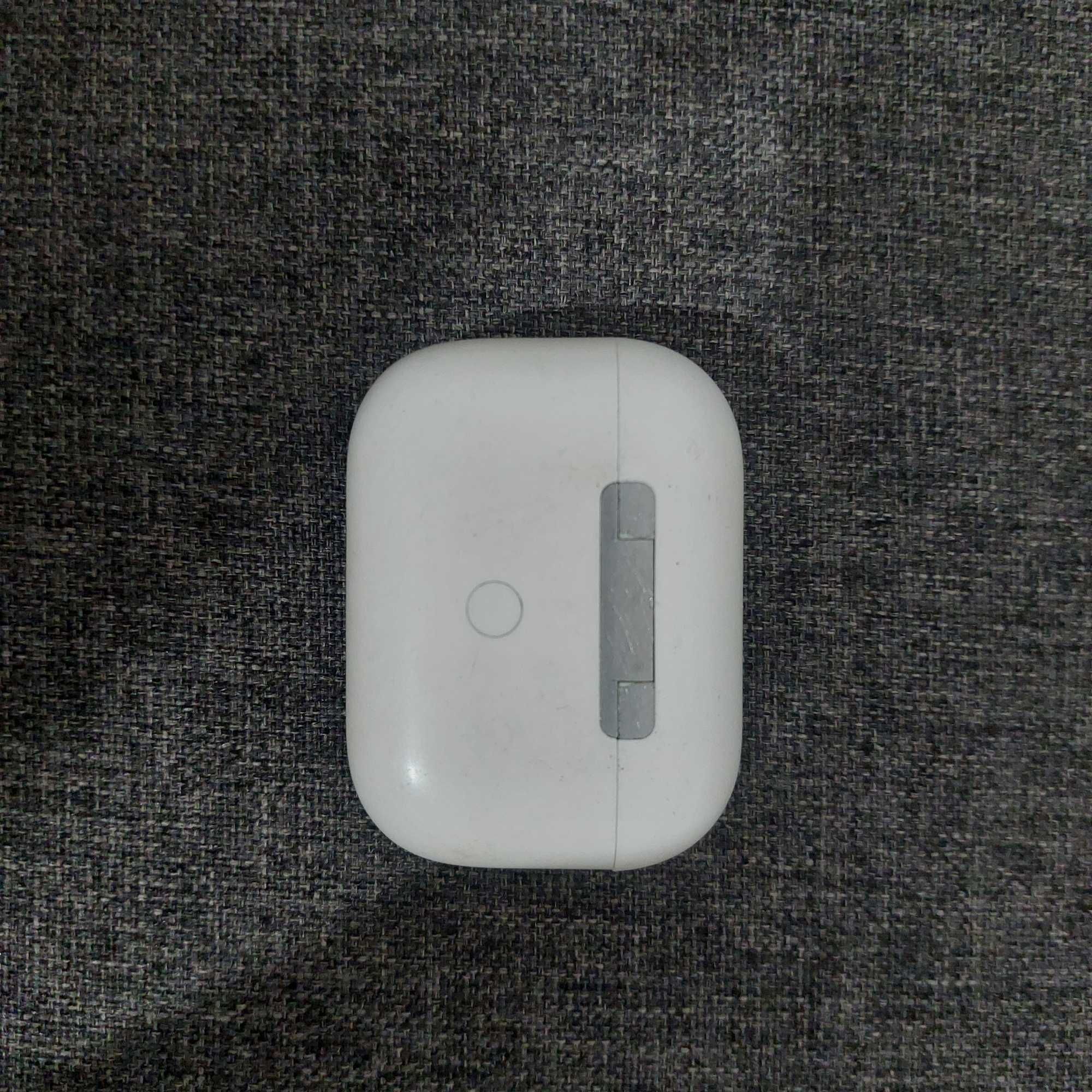 Casti Audio Apple Airpods Pro 2 + incarcator