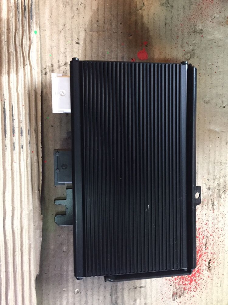 Statie JBL Citroen C6 pret 500 lei