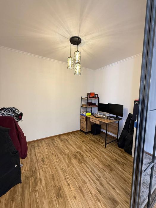 Продается 2в3 комнатная квартира 77 серия, Яккасарайский р-н