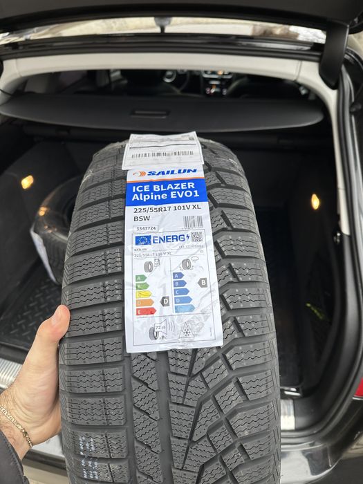 Vând Jante Originale Audi A4 Allroad Cu Cauciucuri 225 55 R 17 ET26