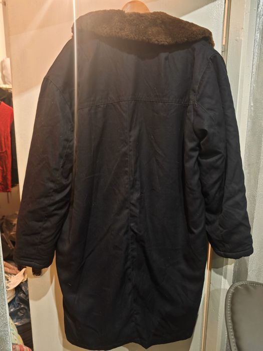 Продавам мъжка эимна шуба размер  3 XXL