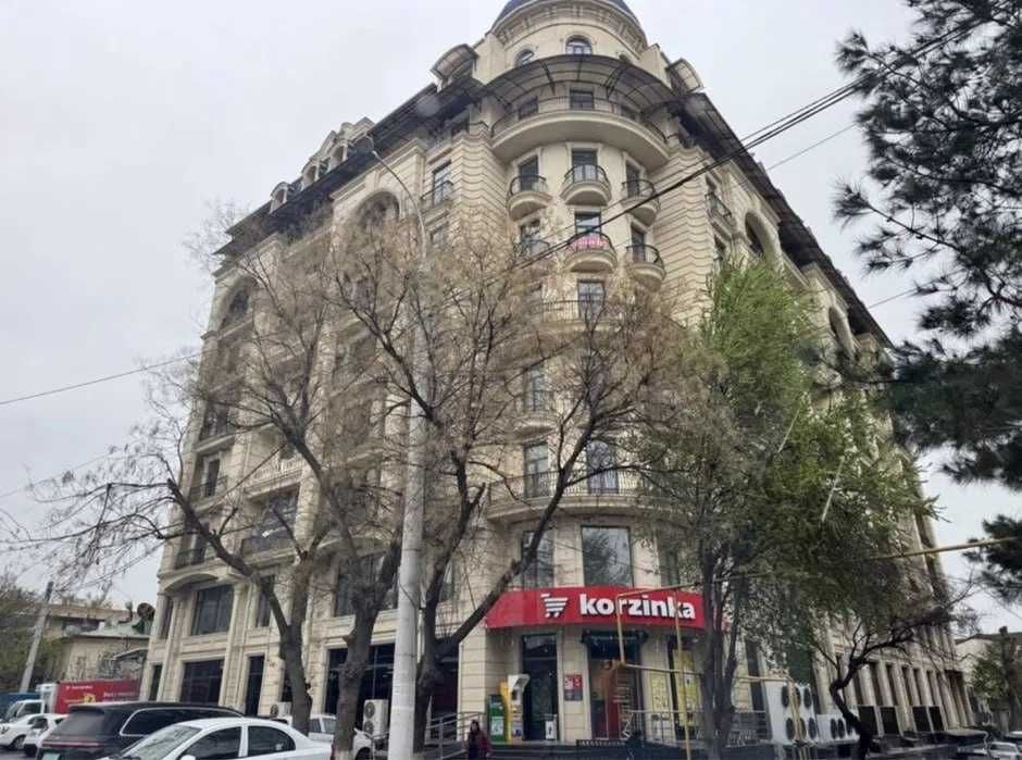 Бадамзар, Казы махалля, метро Минор, 5 минут  Алайского Площадь: 75м²;