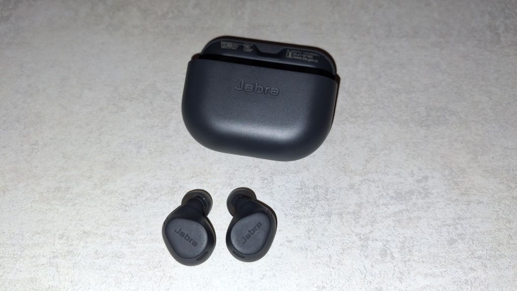 Bluetooth слушалки