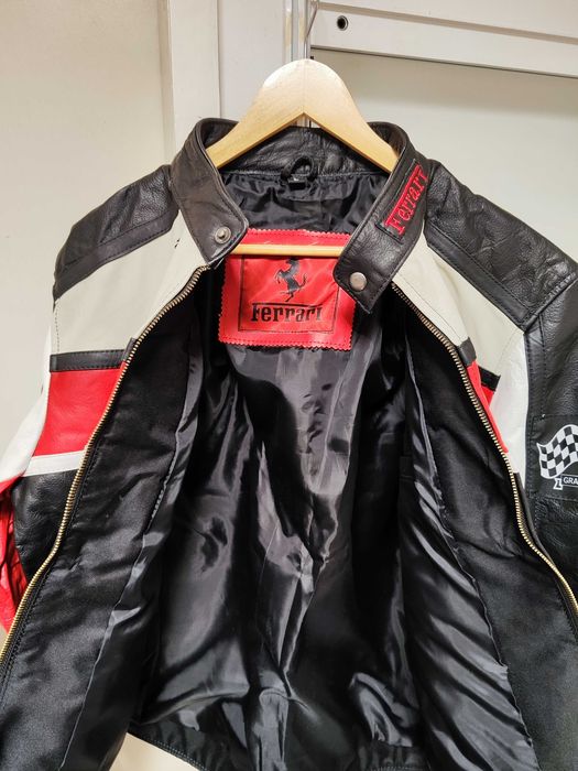 Кожено яке Ferrari