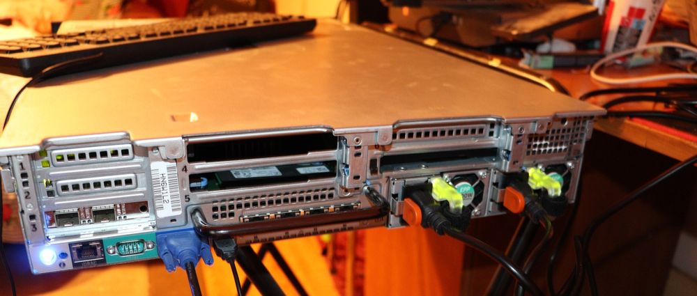 Server Dell PE R730 16 Bays 32 Cores V3 9.6Tb SAS 128Gb DDR4 X520-DA2