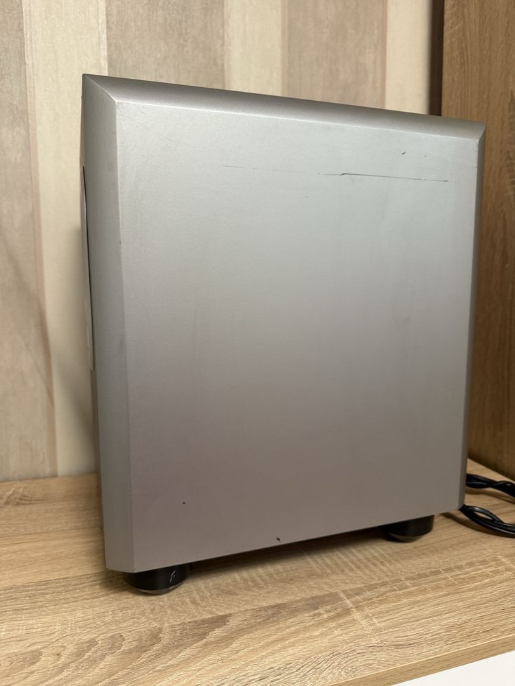 JBL SUB-200/230 8” Субуфер