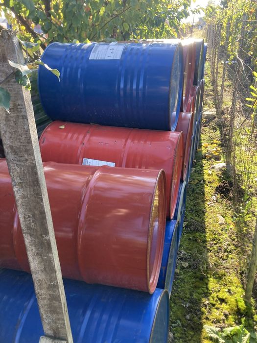 Butoie tabla de 200 litri de vanzare