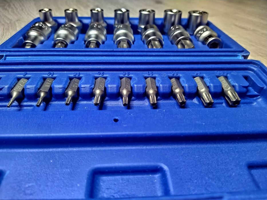 Trusa  Chei Tubulare BITI PROFIL E TORX 1/2 23 PIESE
