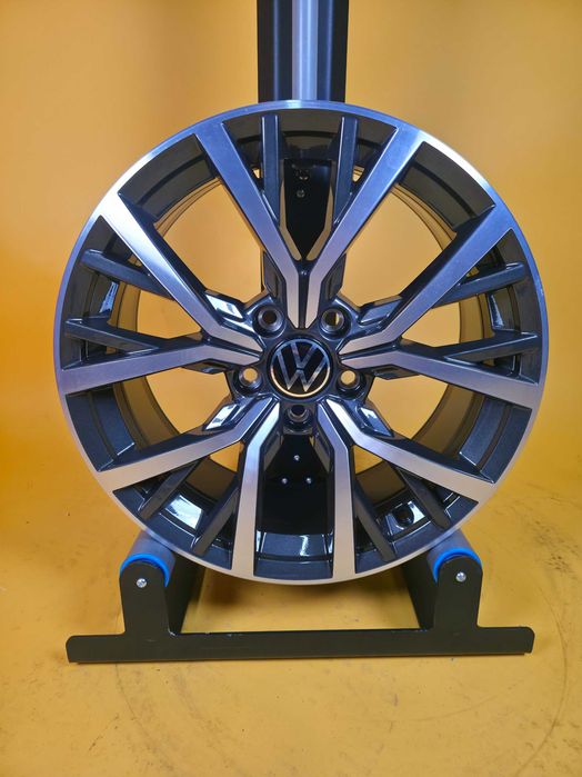 1 Janta Aliaj 5x112 17'' OEM VW Tiguan 2  NOUA 7J ET 40 COD 5NN601025K