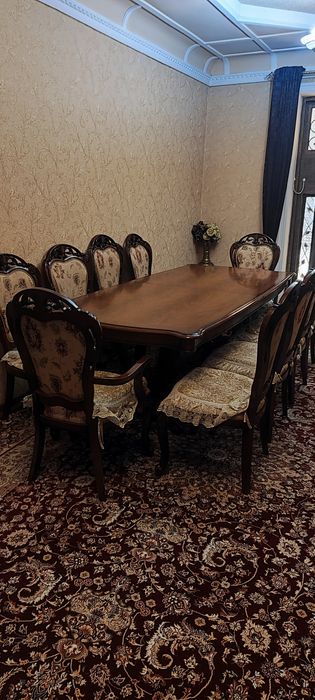 Китайский фабричный стол и стулья