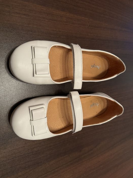 Vand balerini albi dim piele