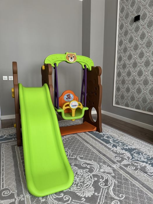 Детская горка, в идеальном состоянии