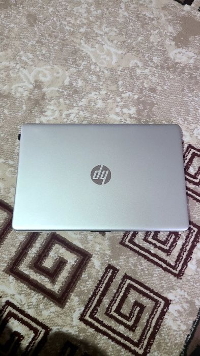 Hp notebook holati yangi