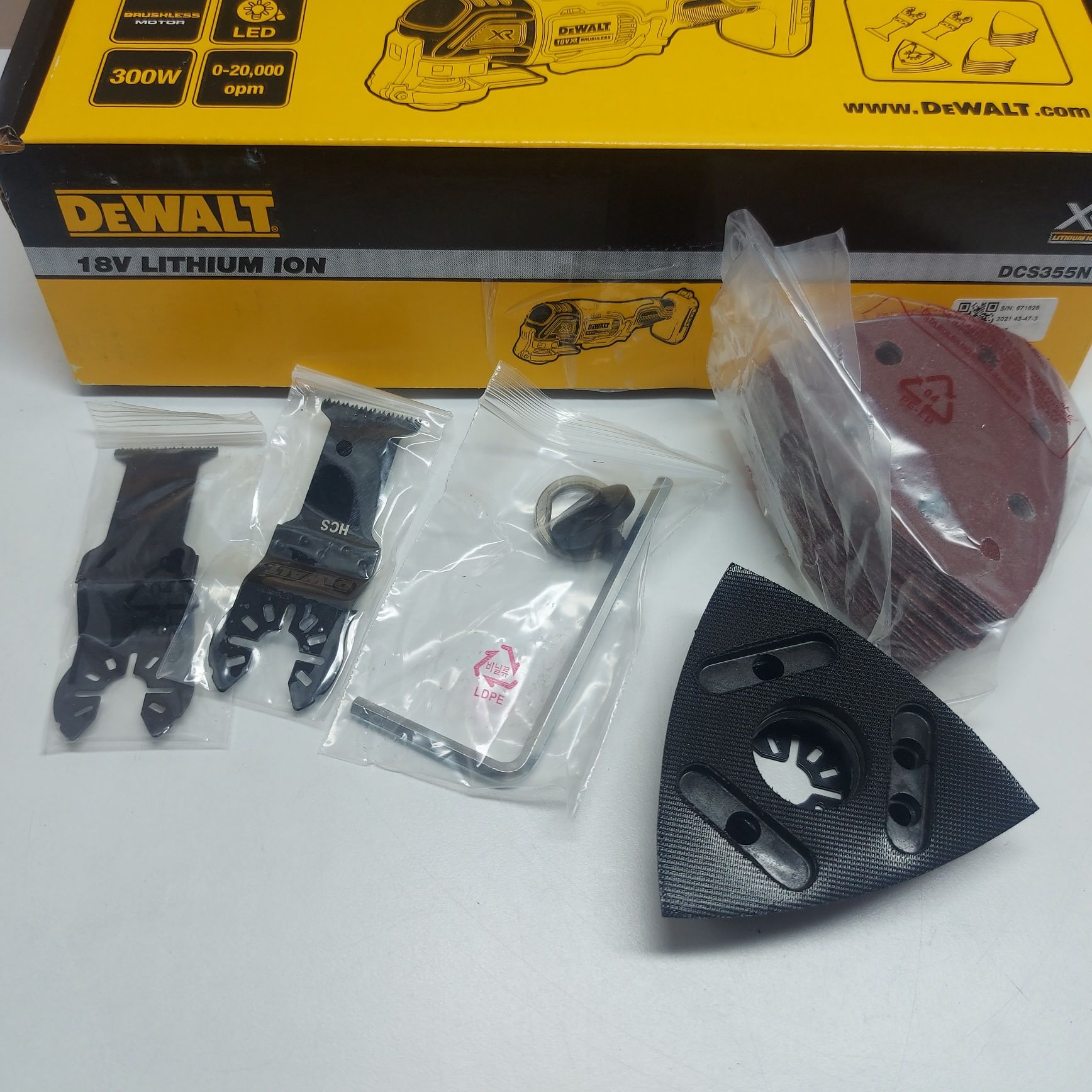 ПРОМОЦИЯ.Акумулаторен мултифункционален инструмент Dewalt DCS355N