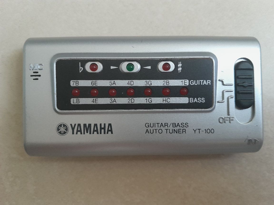 Yamaha YT-100 Tuner chitara-bass