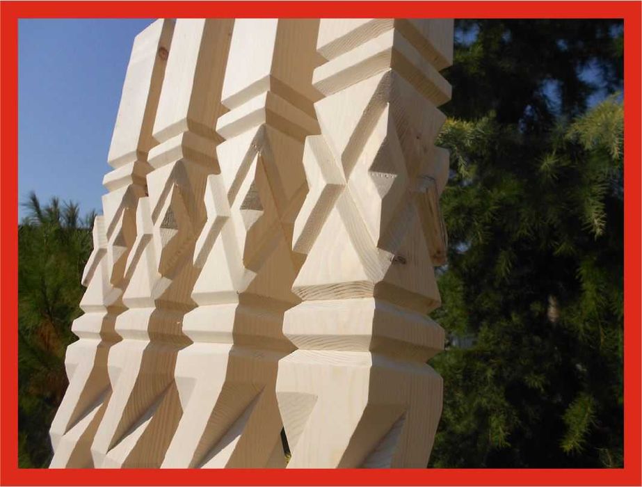 .Stalpi din lemn sculptati pt terasa, foisor, filigorie