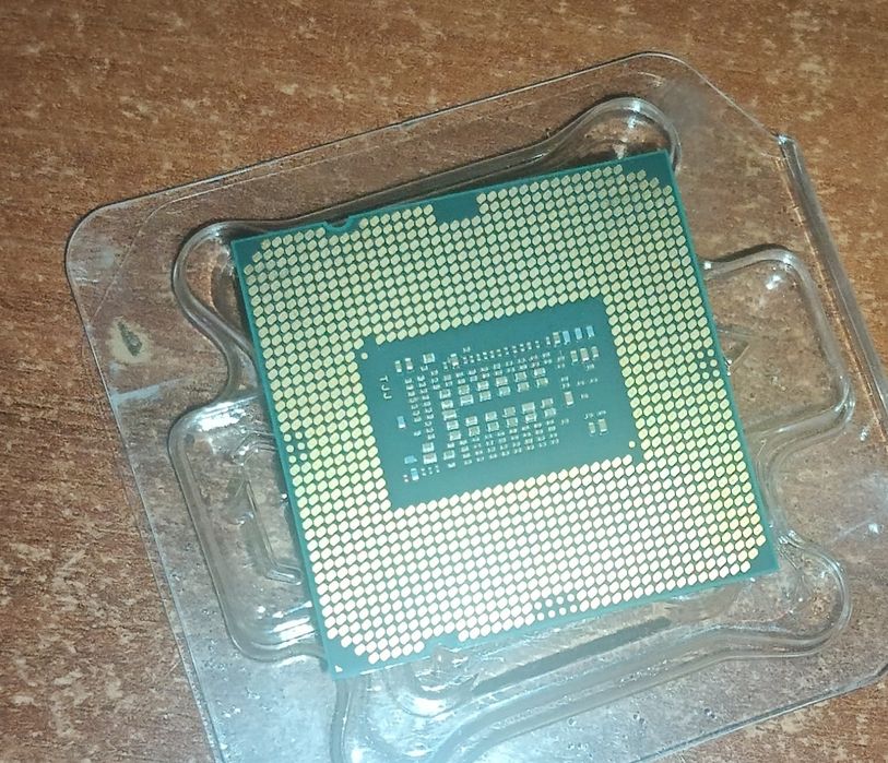 Пороцессор i3-10100