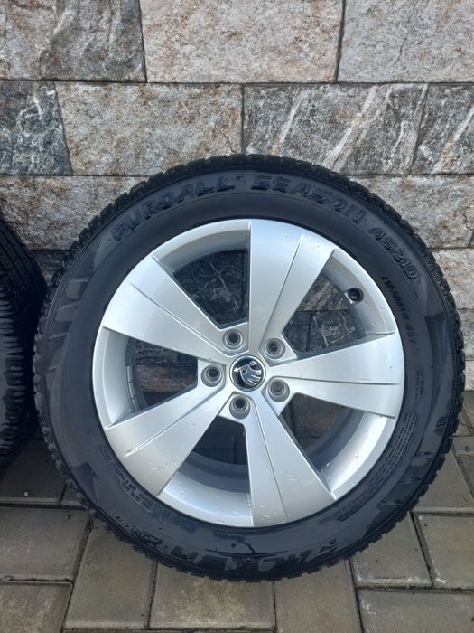 Jante Skoda 215/55/R17