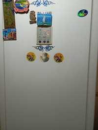 Холодильник Самсунг б,у  продам 35000тг двух камерный хорошем состояни