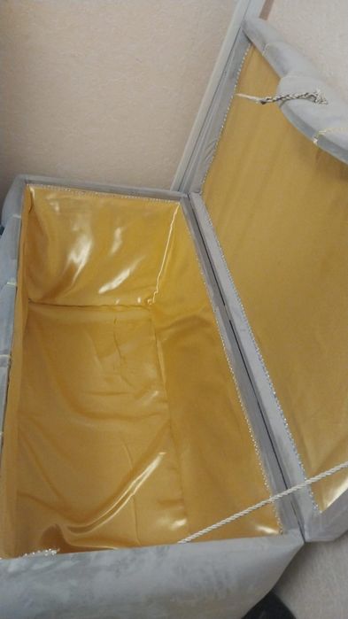 Продам почти новый сундук!