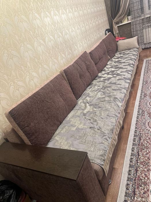 Диван в отличном состоянии