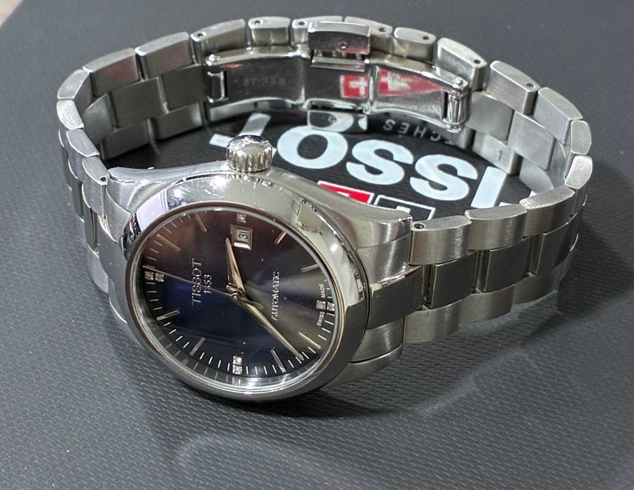 Швейцарски дамски механичен часовник Tissot T132.007