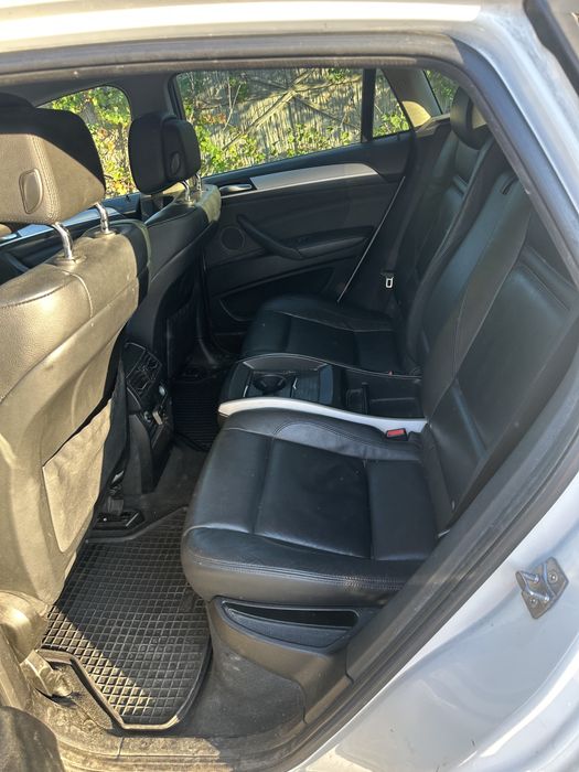 BMW X6 F71. 2012 , 3.0 disel