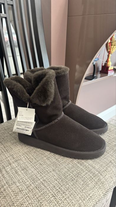 Женские сапоги-угги