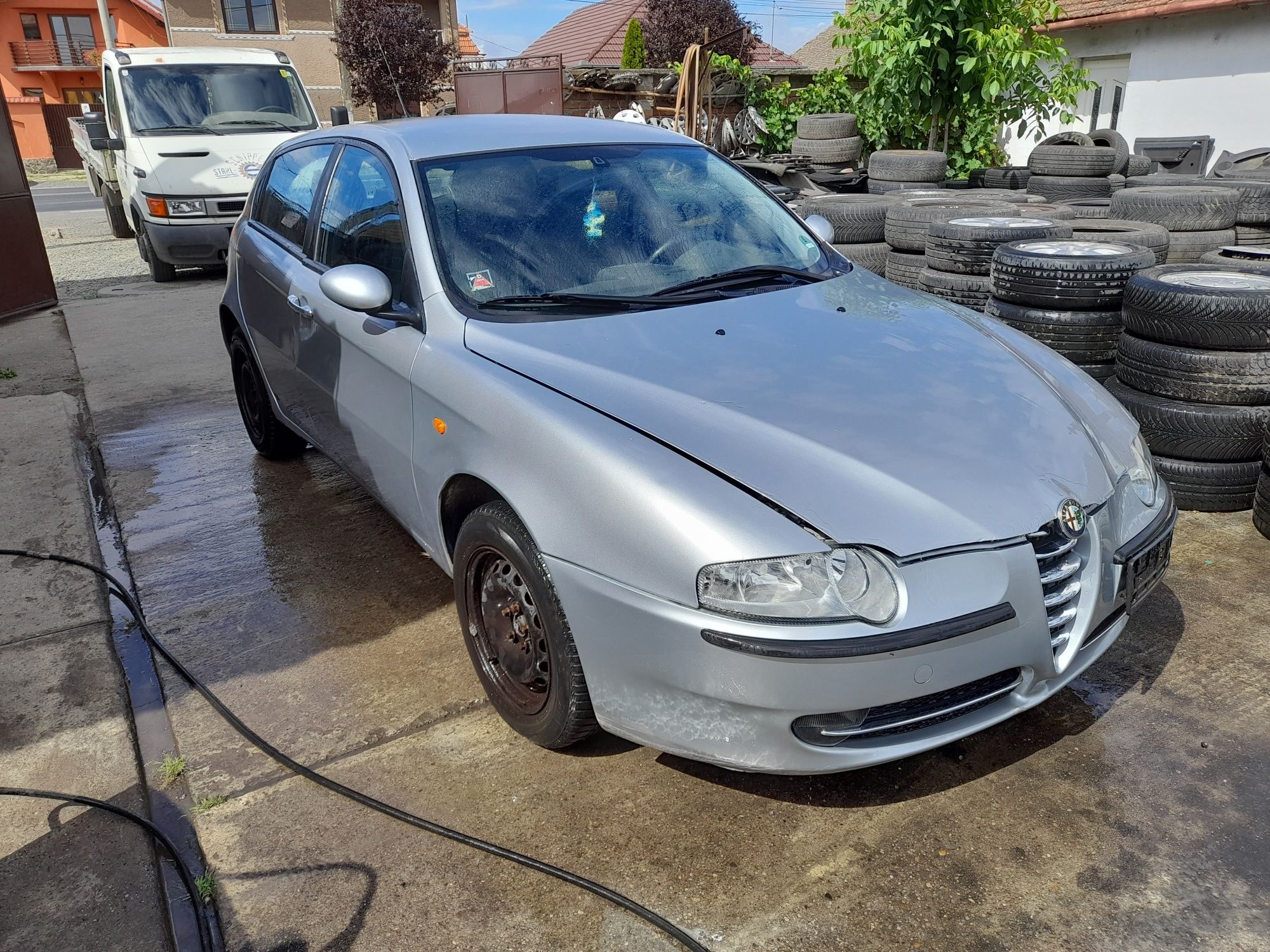 Usa stanga/dreapta Alfa Romeo 147 an 2000-2004