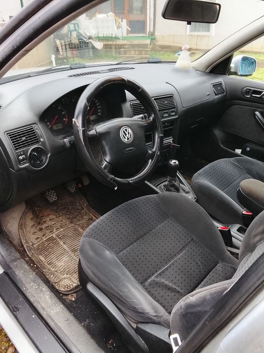 VW Golf 1.6, 101 к.с, 1999г.