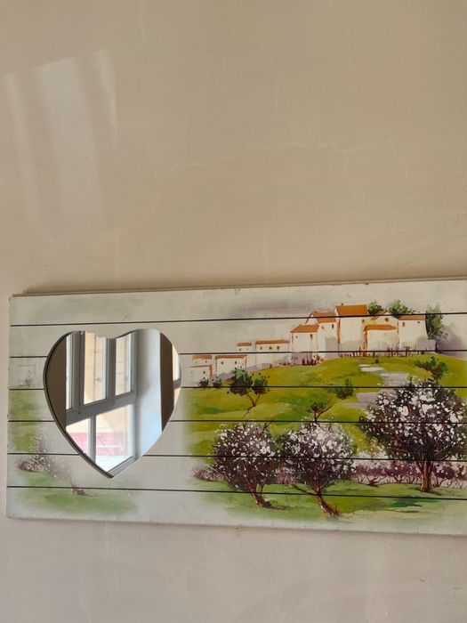 Продам зеркало декоративное,доставлю в Бостандыкском районе