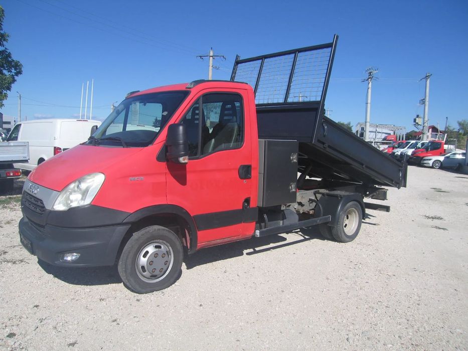 Iveco DAILY 35 C 13 , 3 LOC. BASCULABIL, CLIMA . Daily 35 C 13 , 3 Loc. Basculabil, Clima , Euro V .