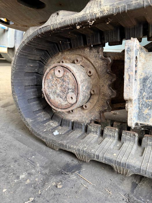 Miniexcavator JCB 16C-1 T3