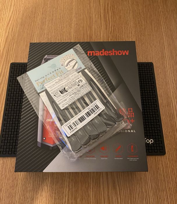 Vând masină de tuns aproape noua !!