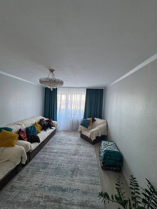 Продам трехкомнатную квартиру