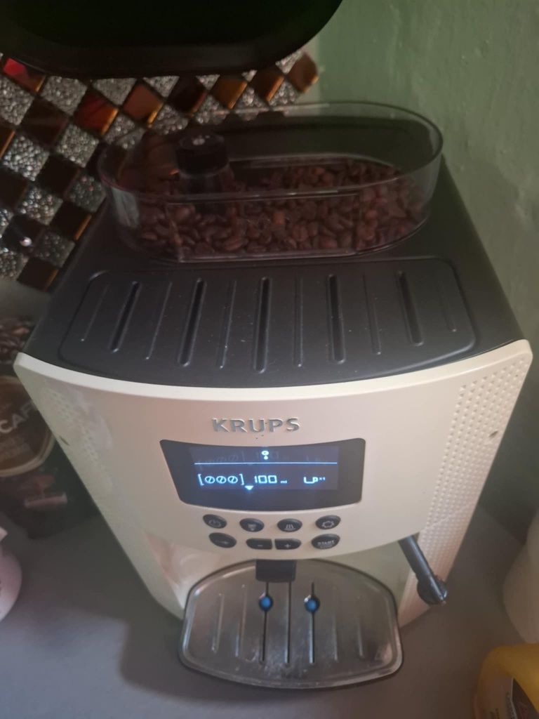 vând aparat de cafea krups