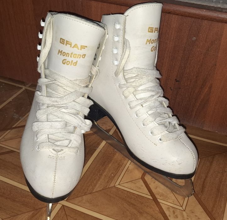 Продам коньки 39 размера